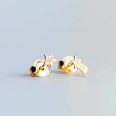 Star / Shooting Star Earrings - New