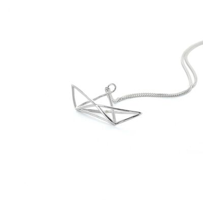 SILVER BOAT NECKLACE