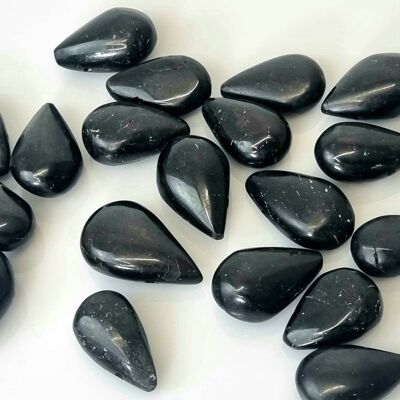 Schwarze Turmalin-Kristall-Cabochons