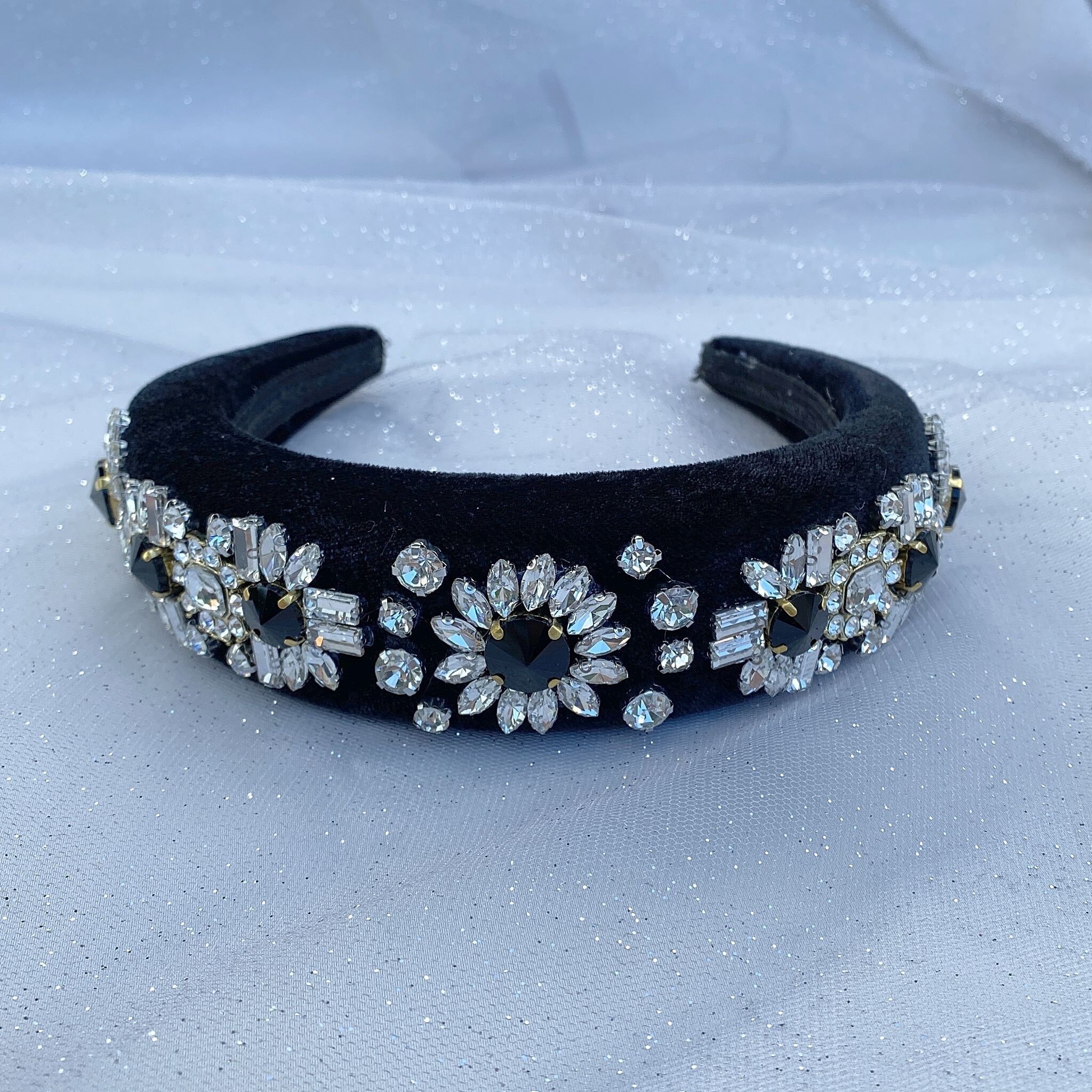 Fascia Gioiello in Nero Imbottito