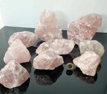 Grand cristal de quartz rose brut 3