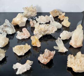 Amas de cristaux de quartz petits 3