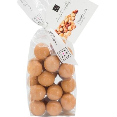 Chocolate Hazelnuts Caramel – roasted hazelnuts covered with white & caramel chocolate
