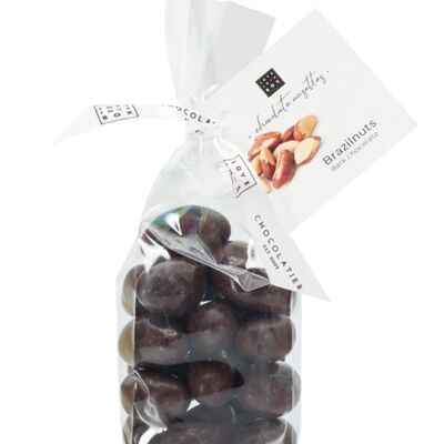 Schokolade Paranüsse dunkel – geröstete Paranüsse überzogen mit dunkler Schokolade – Ostern