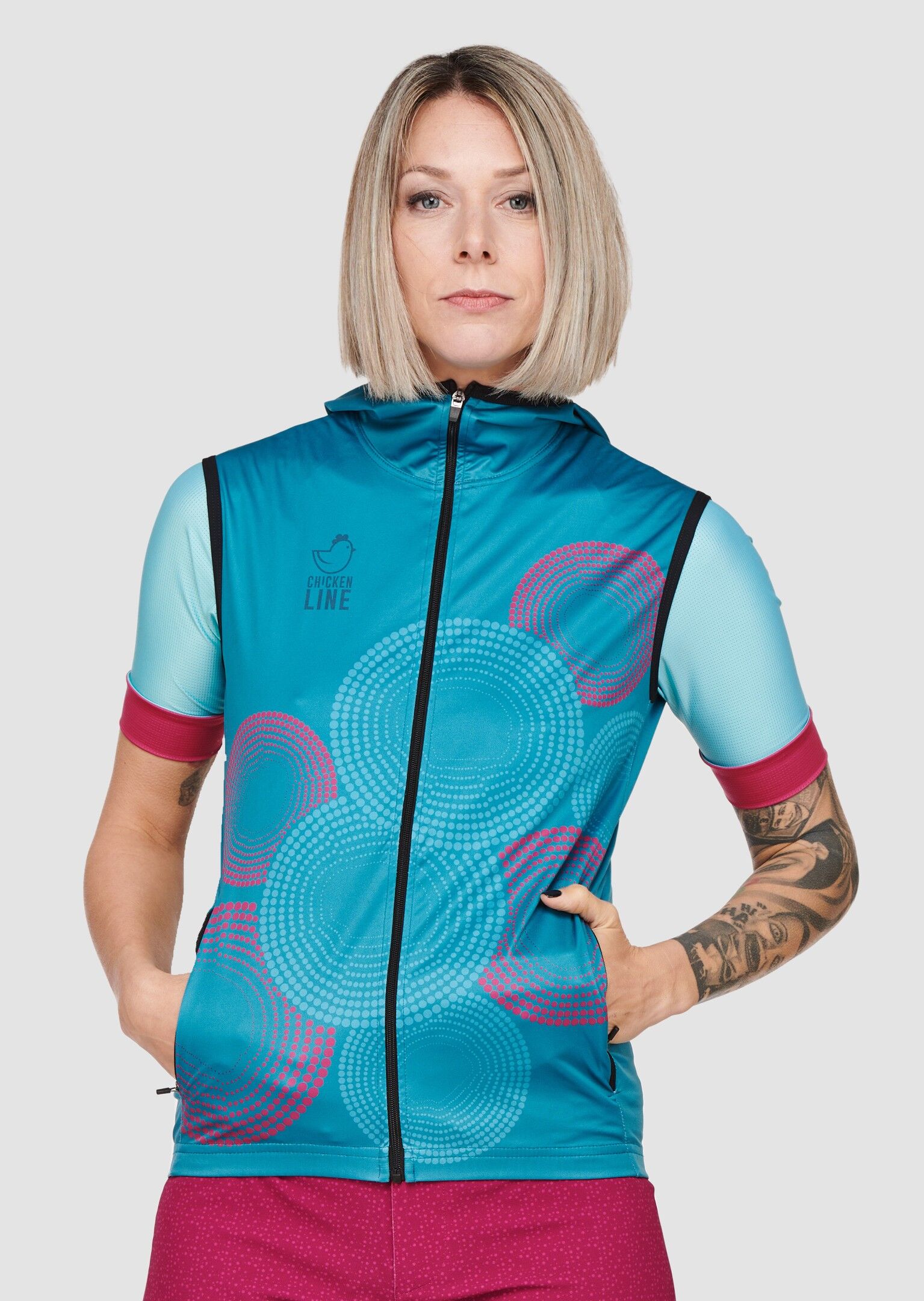 SHADE - Windproof vest with hoodie