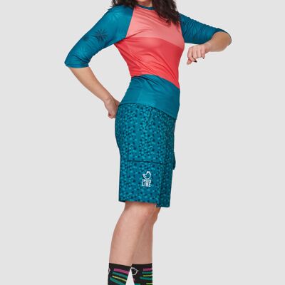 FREEDOM - Curvy fit multisport shorts col. PEACOCKS