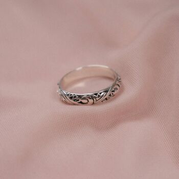 Bague en argent sterling texturé "Lottie" 1