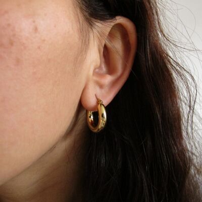 “Ciara” Thin Hoop Earrings