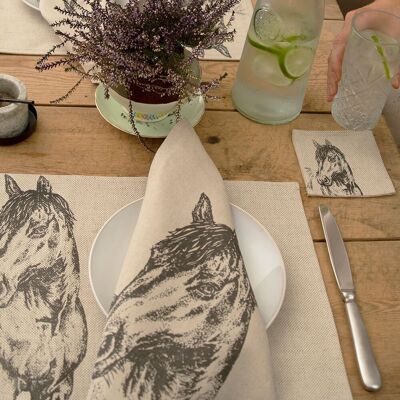 2 Linen Place Mats - Horse