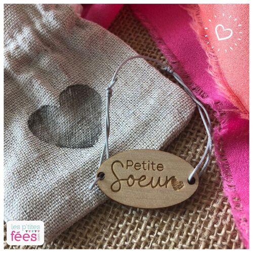 Bracelet médaillon en Bois "Petite Soeur" (Famille, Naissance, Grossesse)