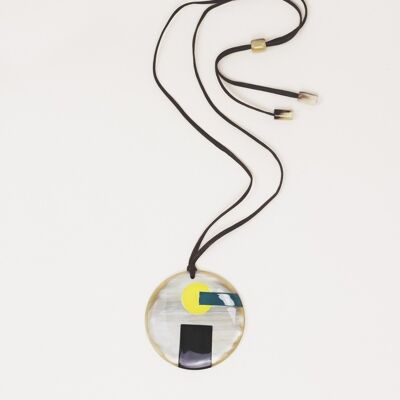 Geranos pendant in blond horn and tricolor lacquer
