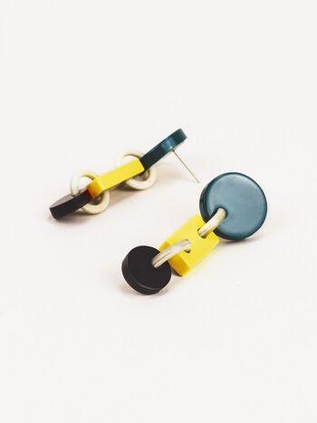 Boucles d'oreilles Cul-de-Sac en corne blonde et laque tricolore 2