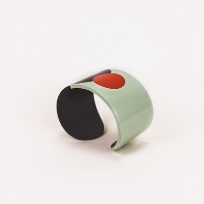 Icare cuff in horn and orange and green lacquer