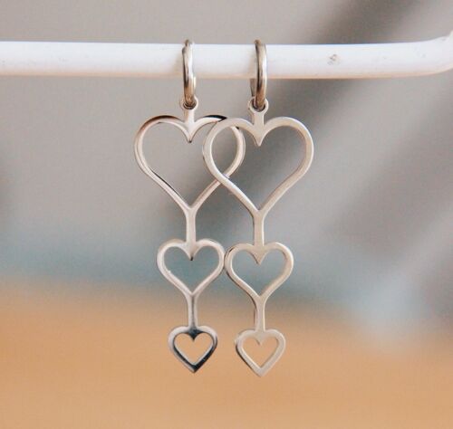 Stainless steel earrings with graceful hearts long - silver