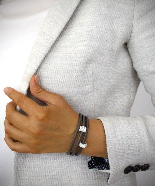 Taupe leather pavé bead bracelet