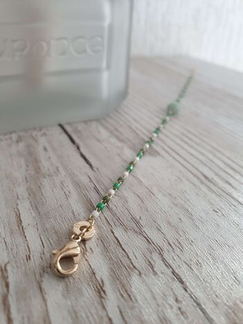Bracelet en plaqué or avec une pierre ovale quartzite vert 4