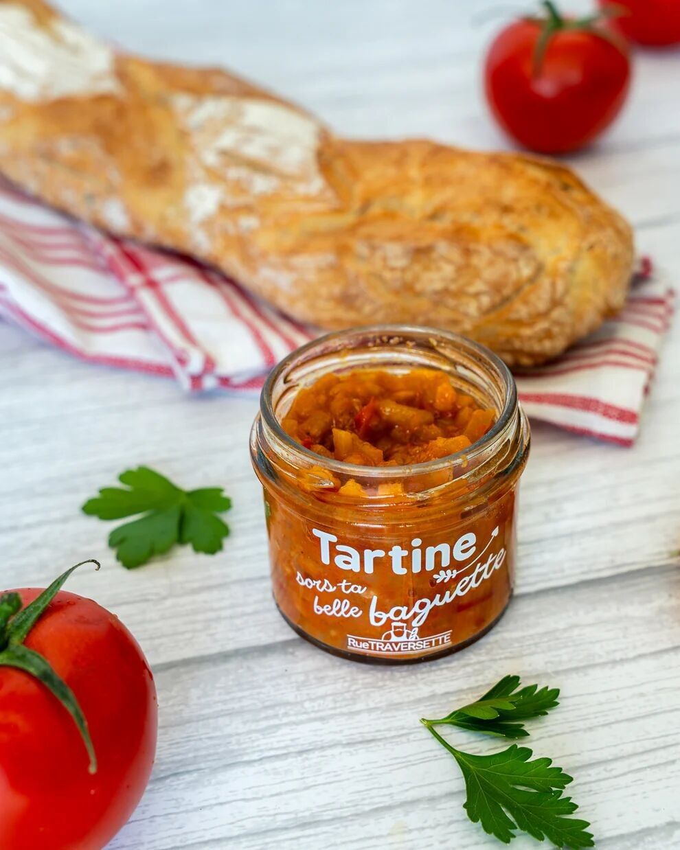 Tartinable apéro végétarien │ Chayotte, gingembre et tomate ▸ Sors ta belle baguette