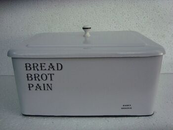 Boîte à pain à droite avec