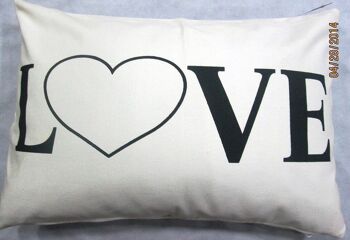 Coussin 40x60 amour blanc