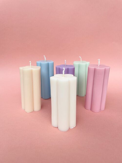 Daisy Candle - Pastel