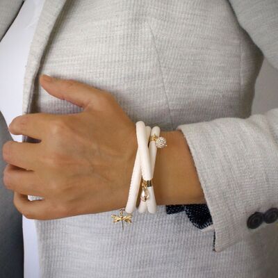 Bracciale in pelle crema a triplo giro con cristalli