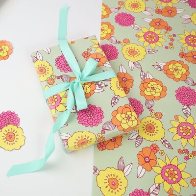 Papel de regalo floral oscilante | Hojas de papel de regalo