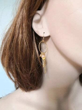 Boucles d'oreilles créoles en cristal et zamak doré à l'or fin 24  carats - lot de 3 paires dans différents coloris 2