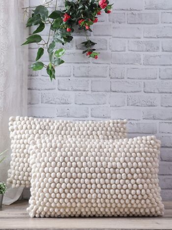 Housse de coussin lombaire en laine naturelle 1