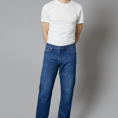 Montana Loose Fit Jeans In Mid Blue
