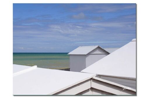 Wandbild: Strandhäuschen in der Normandie 15 - Querformat 4:3 - viele Größen & Materialien – Exklusives Fotokunst-Motiv als Leinwandbild oder Acrylglasbild zur Wand-Dekoration