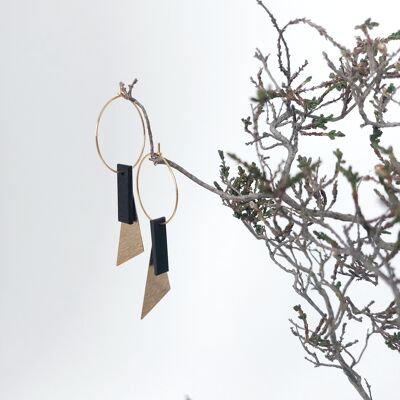 LA CAVALIERE earrings in ebony and steel