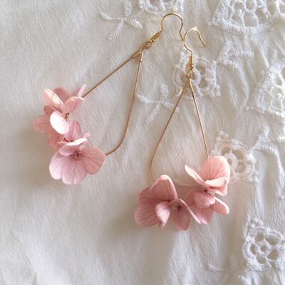 Boucles d’oreilles fleurs séchées rose “Louise” goutte d’eau