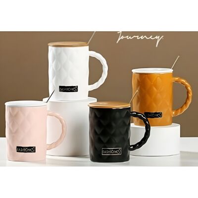 Mug en céramique avec couvercle et cuillère 380 ml en 4 couleurs, en boîte