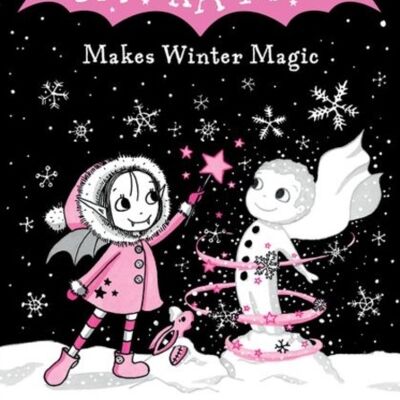 Isadora Moon Makes Winter Magic by Harriet Muncaster