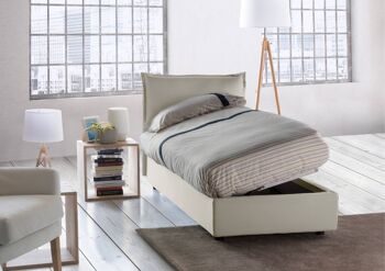 Lit simple Dmora Roberta, Lit coffre avec revêtement en tissu, Fabriqué en Italie, Ouverture latérale, avec matelas 80x190 cm inclus, Beige 2