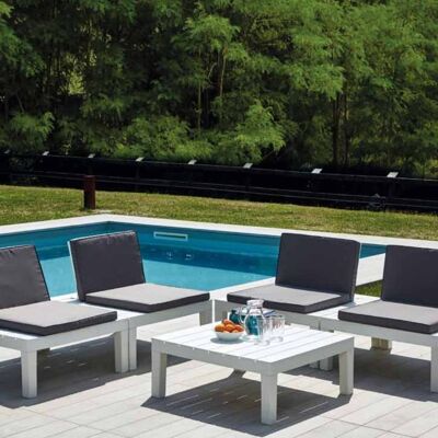 Dmora Set da giardino outdoor con cuscini, Salottino da esterno con 4 poltrone e 1 tavolino, 100% Made in Italy, cm 156x78h70Bianco