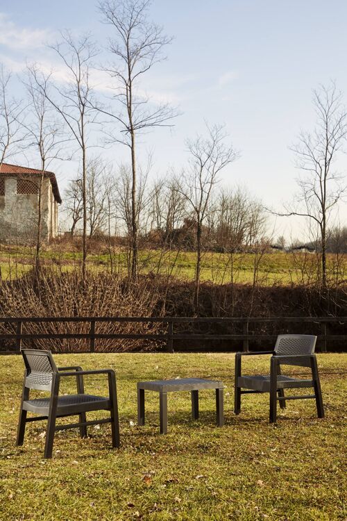 Dmora Set salotto da esterno Alcamo, Set da giardino con due poltrone e un tavolino, Salottino indoor, 100% Made in Italy, Antracite
