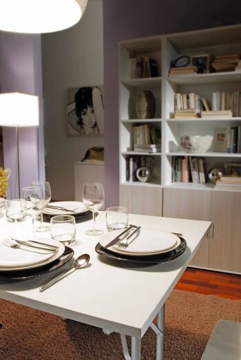 Table fixe Dmora Arnica, Table de camping avec pieds en métal pliants, Table à manger polyvalente moderne, Made in Italy, Cm 125x75h80, Blanc 3