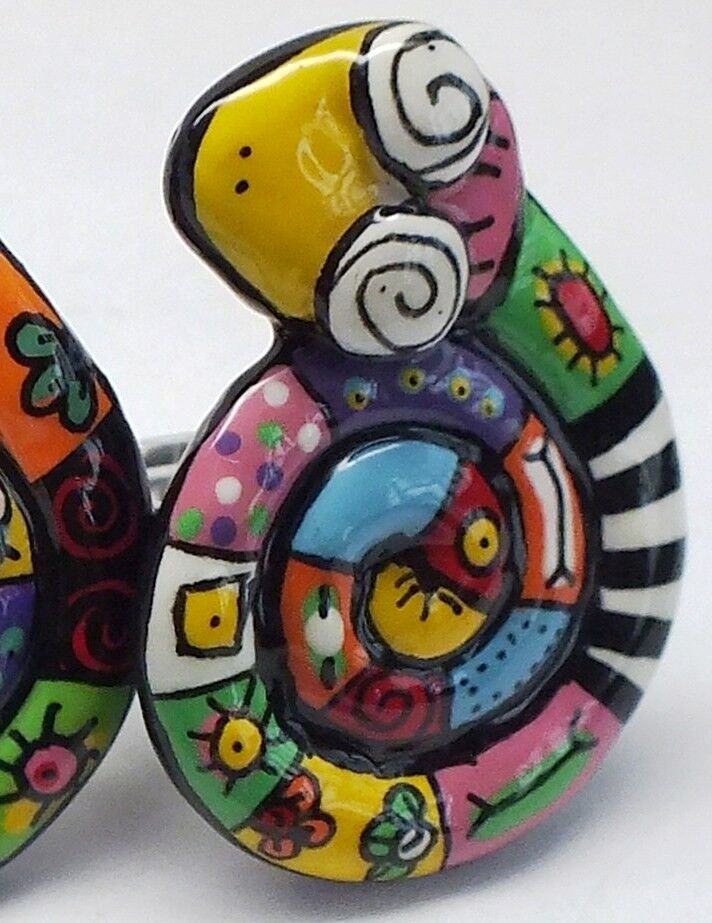 Anillo de lagarto enrollado, nariz amarilla