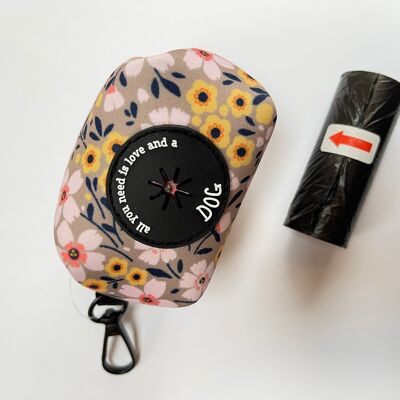 Dispensador de bolsas para caca personalizado con flores de neopreno suave al tacto con bolsas para caca GRATIS