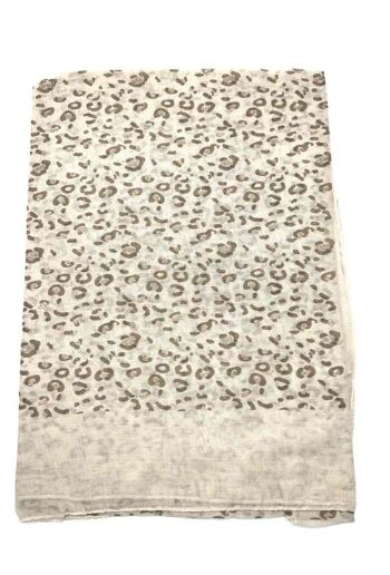 Foulards fin motifs leopard 3