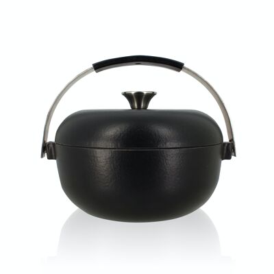 Olaf casserole dish 24cm in black cast iron with stainless steel handle