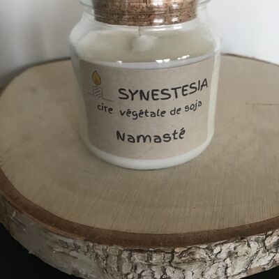 Bougie parfumée senteur Namasté(rose,ambre,encens)