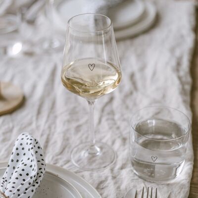 Wine glass 390ml heart (PU = 4 pieces)