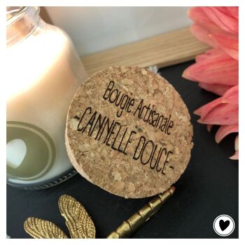 Bougie Artisanale senteur Cannelle Douce Coeur Kaki 3