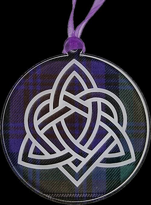 Engraved Celtic Knot Hanger | Q04