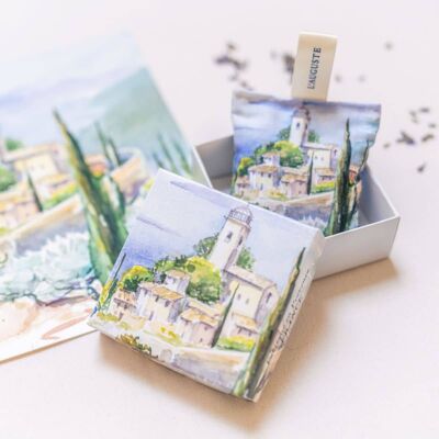 Sachet of organic lavender and matching box "perched village"