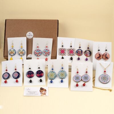 Welcome kit 1 - vitrified wooden earrings and medallions