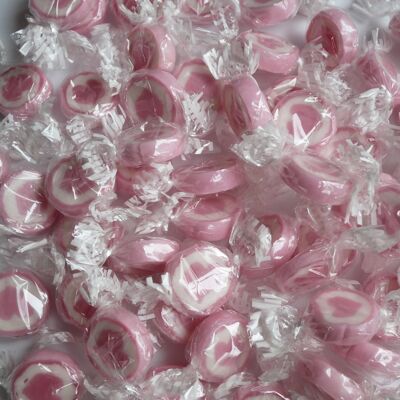 Confezione sfusa di caramelle a forma di cuore in rosa da 500 g