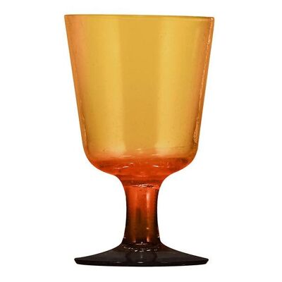 Copa de vino hecha a mano con cáscara de almendra